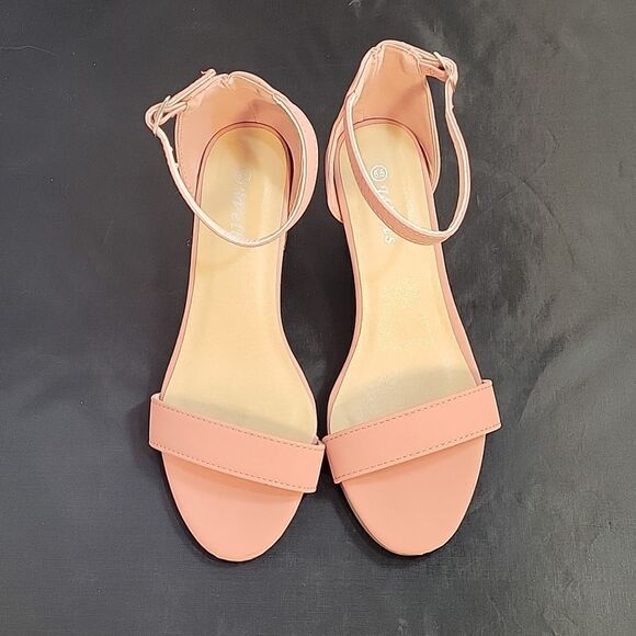 WOMEN"S WELLS BLOCK HEEL ADJUSTABLE BUCKLE ANKLE STRAP OPEN TOE SANDAL - Picture 4 of 12